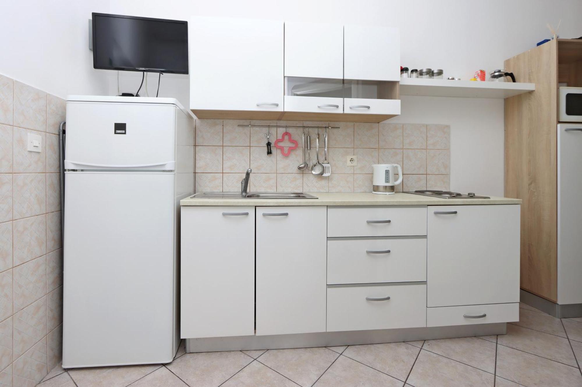 Apartments With A Parking Space Kornic, Krk - 415 Екстериор снимка